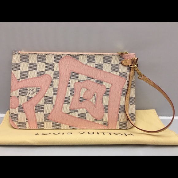 Louis Vuitton Handbags - ⛔️ SOLD⛔️Tahitienne Damier Azur Neverfull Wristlet